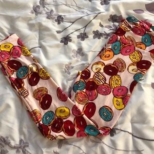 LuLaRoe NWOT UNICORN OS Pale Donut Leggings